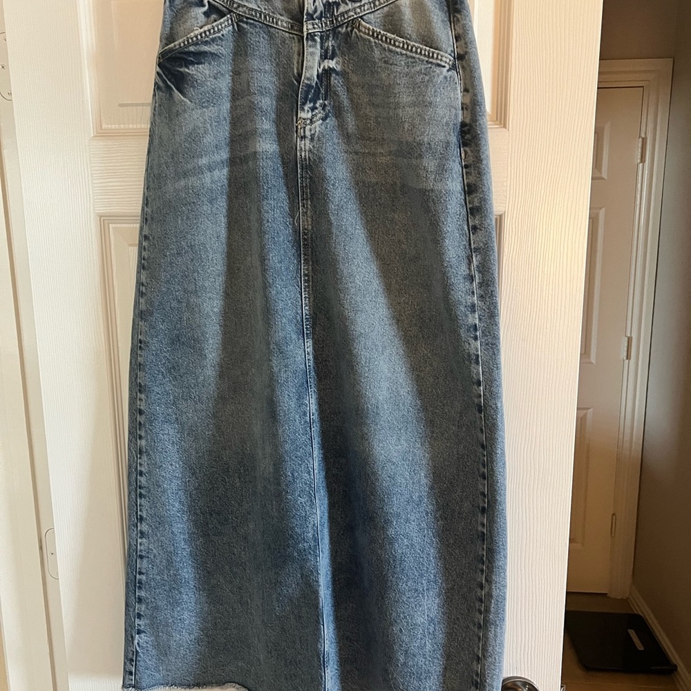 We the People long denim skirt